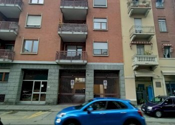 Box Via Benvenuto Cellini, Torino (zona San Salvario) - foto 4