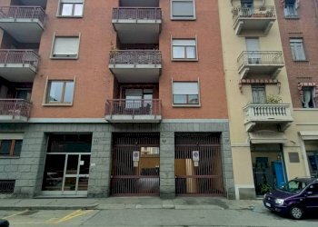 Box Via Benvenuto Cellini, Torino (zona San Salvario) - foto 5