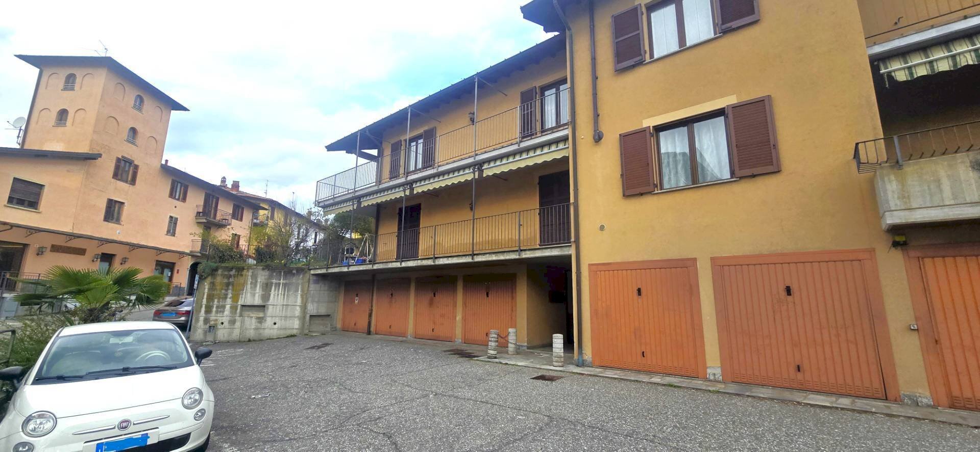 Quadrilocale Via Garibaldi, Gemonio - foto 2