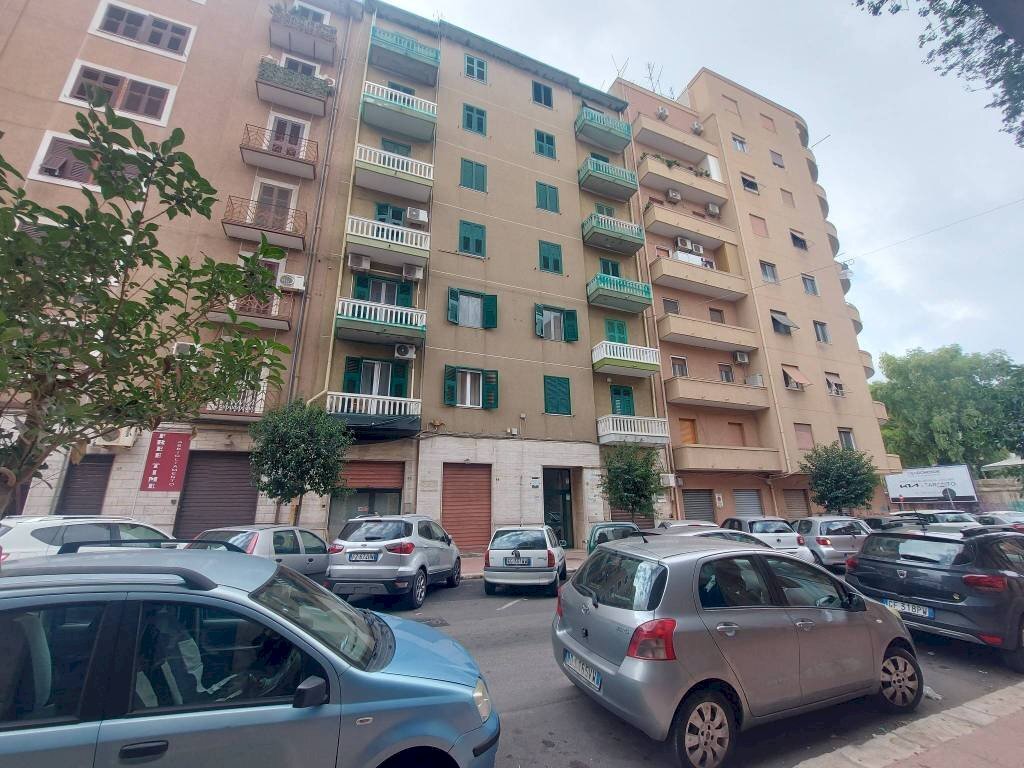 Facciata - Appartamento via Messapia, 6, Taranto - foto 3