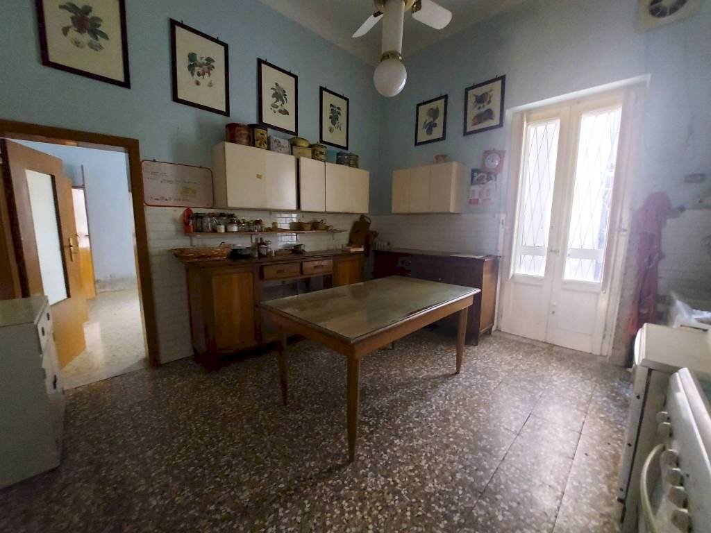 Cucina - Apartment via Diego Peluso, 20B, Taranto - photo 1