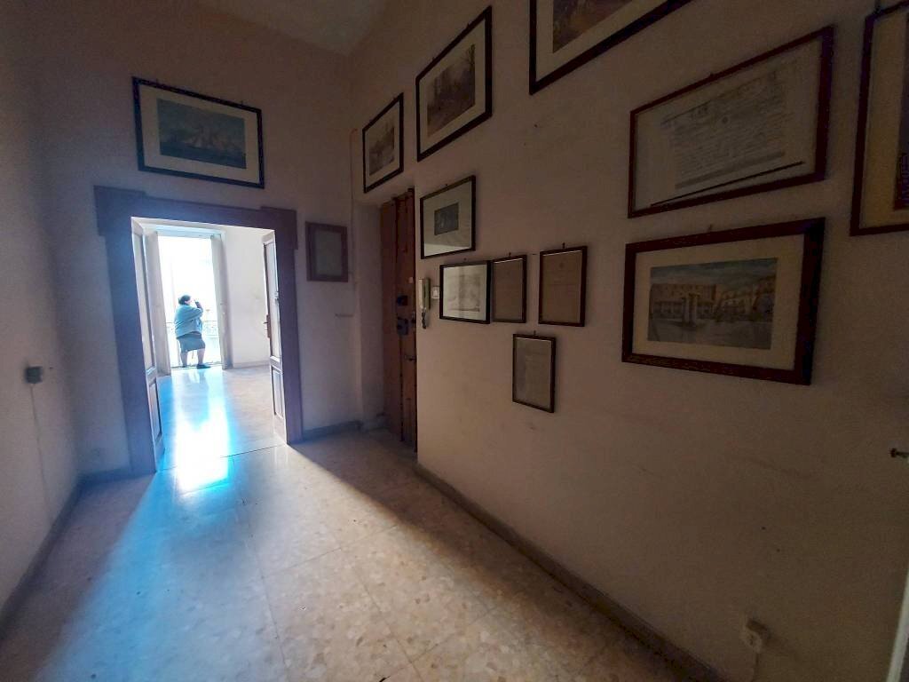 Corridoio - Apartment via Diego Peluso, 20B, Taranto - photo 2