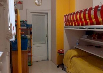 Camera da letto - Three-room apartment corso Umberto I, 104, Taranto - photo 6