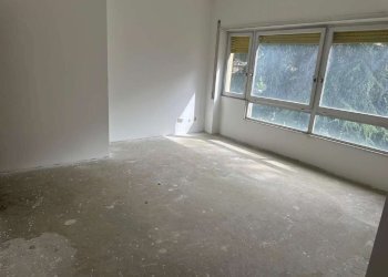 camera  - Bilocale via Beata Vergine del Carmelo, Roma (zona Mostacciano) - foto 7