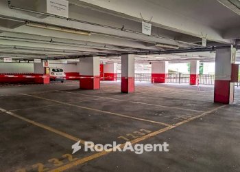 Interno non residenziale - Box corso Svizzera, 185, Torino (zona Madonna Campagna) - foto 2