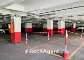 Interno non residenziale - Box corso Svizzera, 185, Torino (zona Madonna Campagna) - foto 11