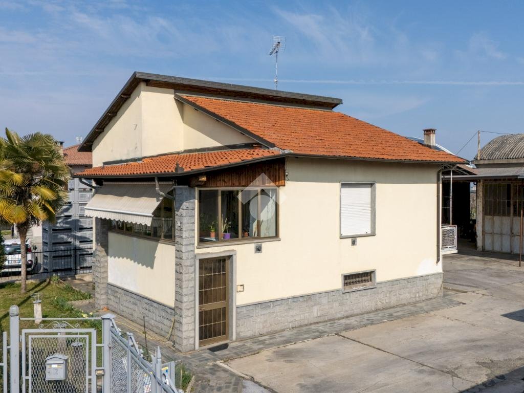 Independent house Via provinciale cuneo, hamlet Villanovetta, Verzuolo - photo 2