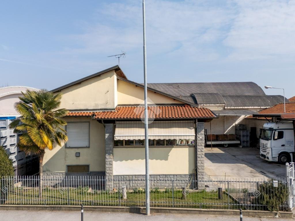 Independent house Via provinciale cuneo, hamlet Villanovetta, Verzuolo - photo 3