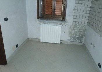 Bilocale Via Giuseppe Garibaldi, Cuorgnè - foto 4