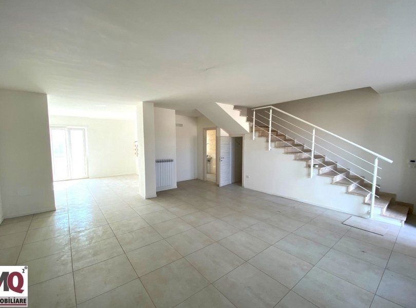 Appartamento Mondragone - foto 1