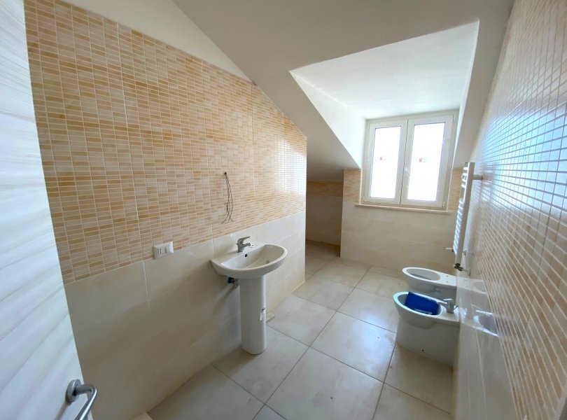 Appartamento Mondragone - foto 3