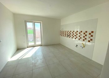 Appartamento Mondragone - foto 9