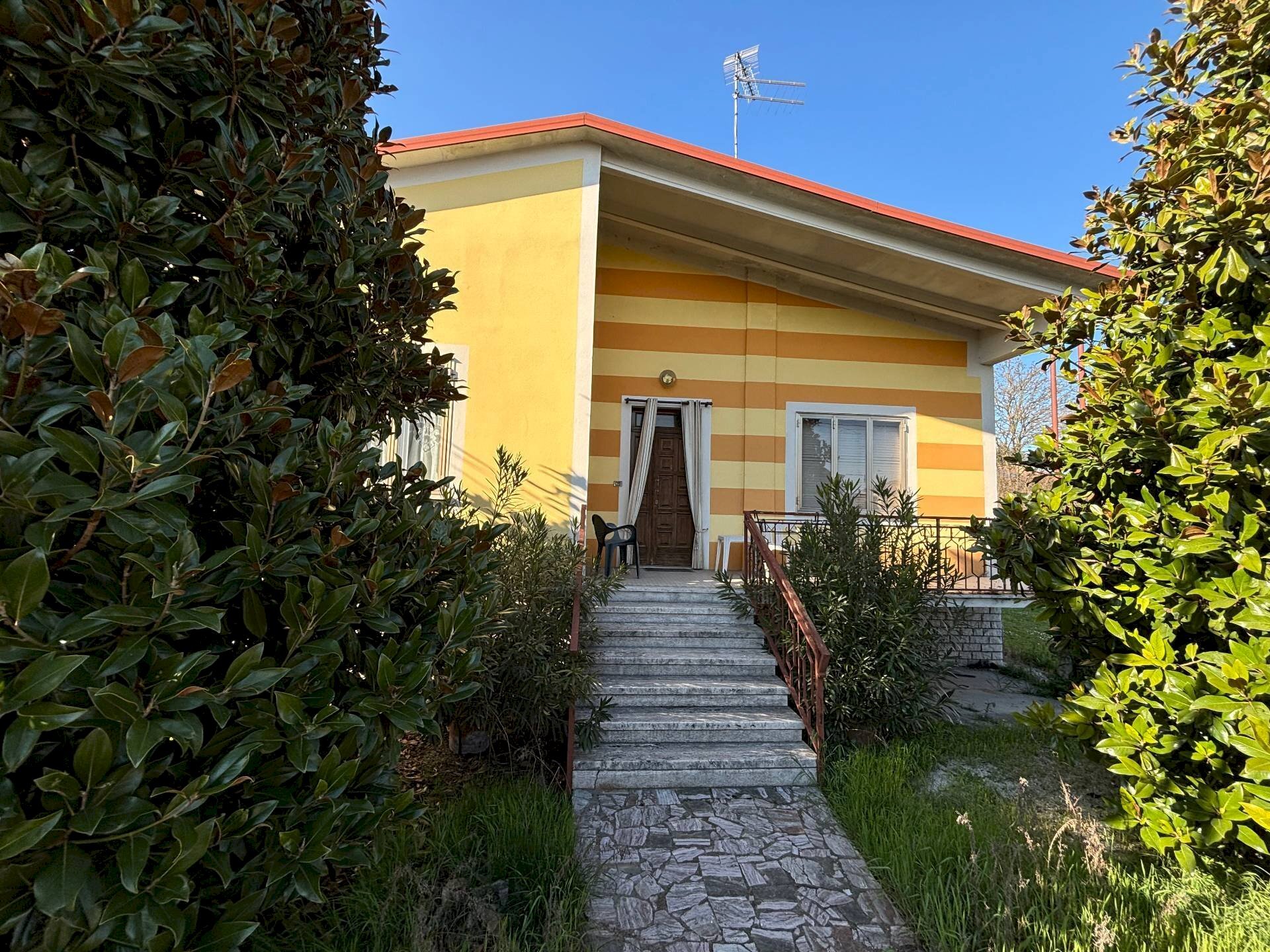 Villa Unifamiliare Rodigo - foto 3