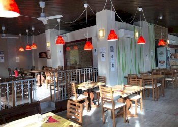 Negozio Via Ettore Rosa, 6, Cuneo (zona Centro) - foto 9