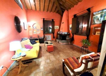 Soggiorno - Appartamento via delle Colombaie, 2I, Prato (zona Casale) - foto 47