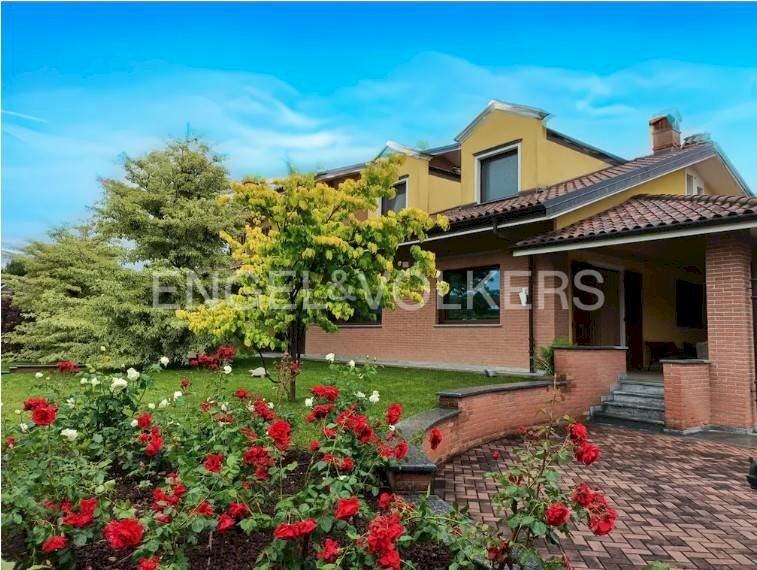 Giardino - Villa via Cavalier Pietro Verra, 10, Cavour - photo 3