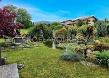 Giardino - Villa via Cavalier Pietro Verra, 10, Cavour - foto 4