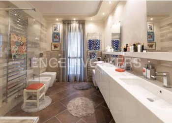 Bagno - Villa via Cavalier Pietro Verra, 10, Cavour - foto 10