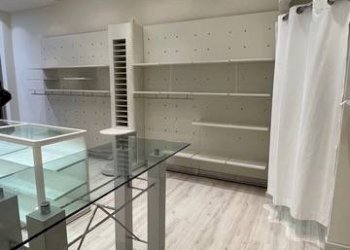 Interno non residenziale - Shop via Pietro Volpi, 5, Biella - photo 11