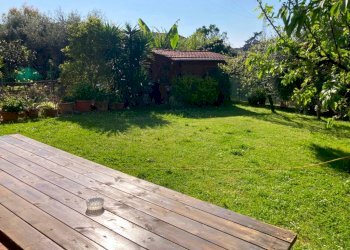 Giardino - Villa via Godola, Massa - foto 4