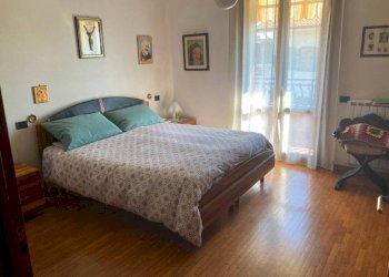 Camera da letto - Villa via Godola, Massa - foto 13