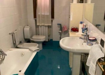 Bagno - Villa via Godola, Massa - foto 20