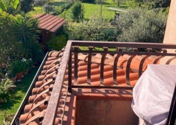 Balcone - Villa via Godola, Massa - foto 25