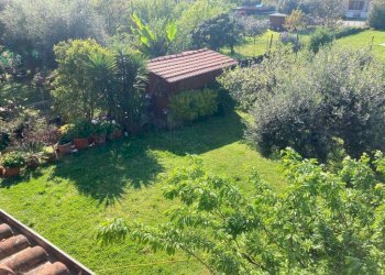 Giardino - Villa via Godola, Massa - foto 32