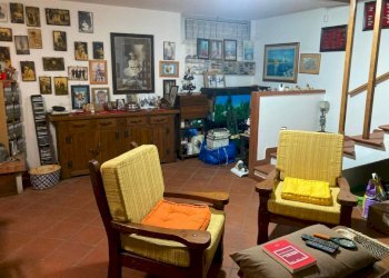 Salone - Villa via Godola, Massa - foto 36