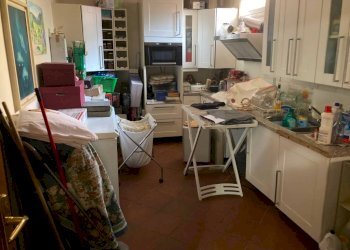 Cucina - Villa via Godola, Massa - foto 37