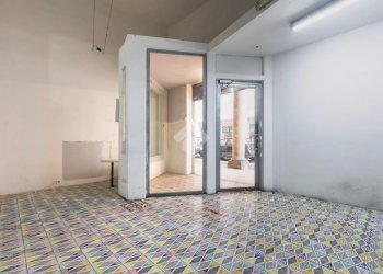 Negozio Via Galliera, Bologna (zona Centro Storico) - foto 2