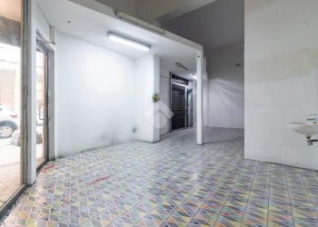 Negozio Via Galliera, Bologna (zona Centro Storico) - foto 7