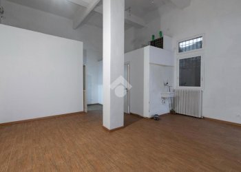 Negozio Via Galliera, Bologna (zona Centro Storico) - foto 19