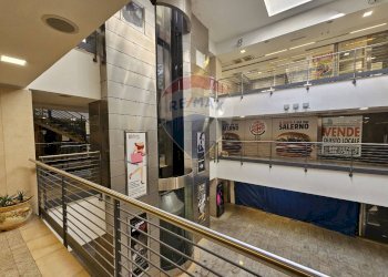 Locale Commerciale Corso Vittorio Emanuele, Salerno - foto 16