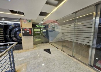 Locale Commerciale Corso Vittorio Emanuele, Salerno - foto 19