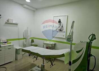 Locale Commerciale Corso Vittorio Emanuele, Salerno - foto 24