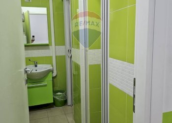 Locale Commerciale Corso Vittorio Emanuele, Salerno - foto 27