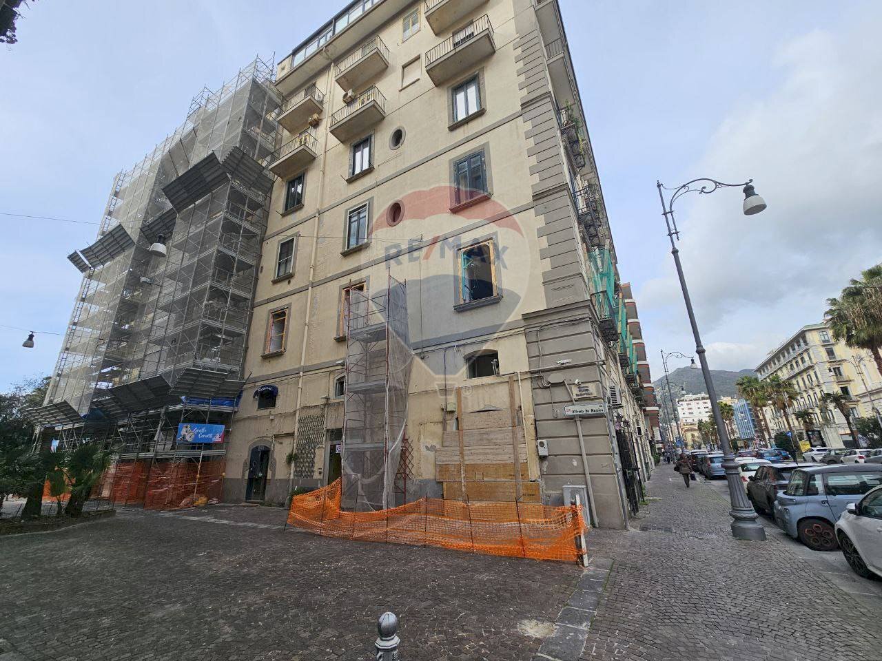 Commercial Premises via Alfredo de Marsico, Salerno - photo 3