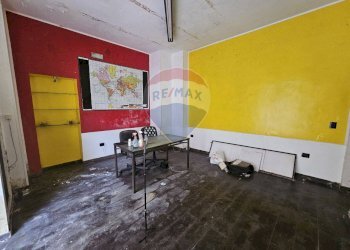 Locale Commerciale via Alfredo de Marsico, Salerno - foto 9