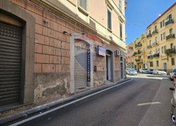 Locale Commerciale Via Francesco Crispi, Salerno - foto 4