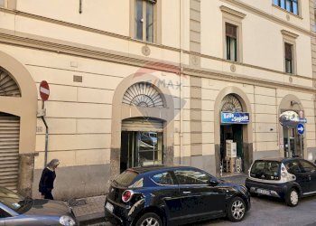 Locale Commerciale Via Francesco Crispi, Salerno - foto 7