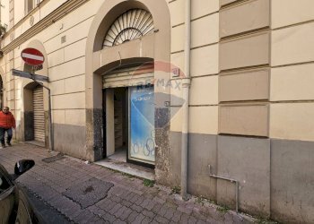 Locale Commerciale Via Francesco Crispi, Salerno - foto 16