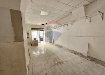 Locale Commerciale Via Francesco Crispi, Salerno - foto 22