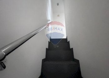 Locale Commerciale Via Duomo, Napoli (zona San Lorenzo) - foto 13