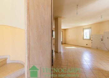 Stanza non arredata - Villa Carpi - foto 4