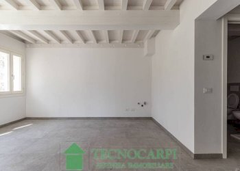 Stanza non arredata - Negozio Carpi - foto 4