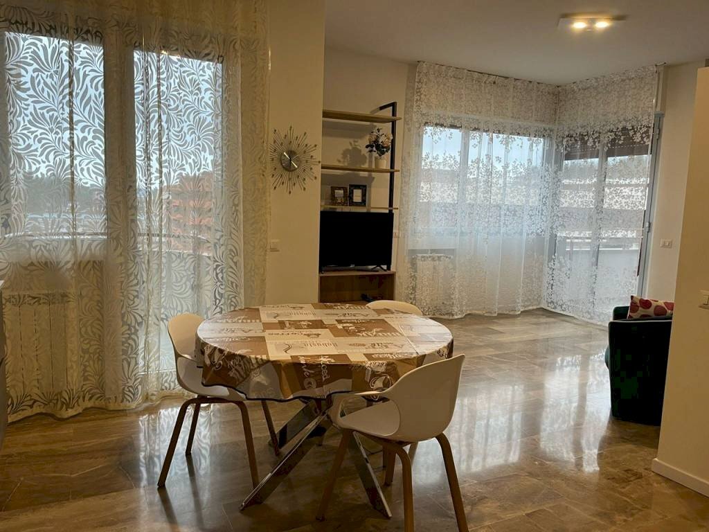 Salone - Bilocale via Monsignor Alessandro Proserpio, Varese - foto 1