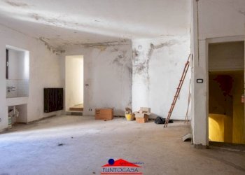 Monolocale - Appartamento via Umberto I, 128, Busca - foto 6