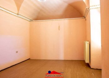 Camera da letto - Appartamento via Umberto I, 128, Busca - foto 28