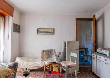 Salone - Appartamento via Umberto I, 128, Busca - foto 37